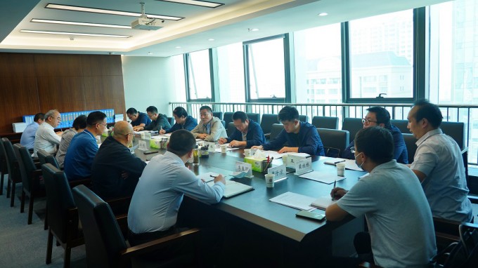 ������������ж���ʡ��������ί������AG���鼯�ż��ſ�չ������������ж��ص�����תͷ����