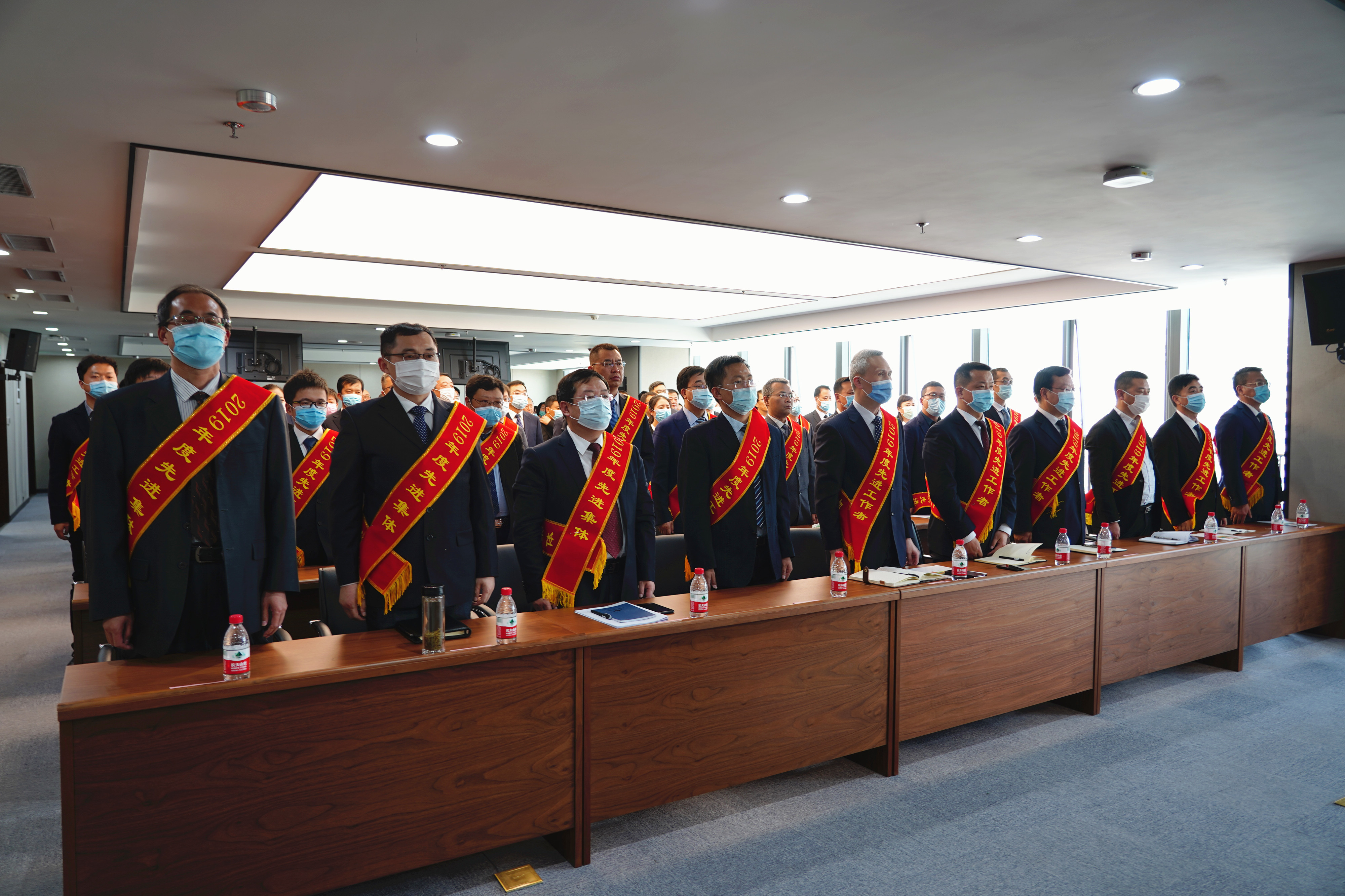 ����AG���鼯�ż����ٿ�2019����Ƚ�����<br/>�Ƚ������߱�����