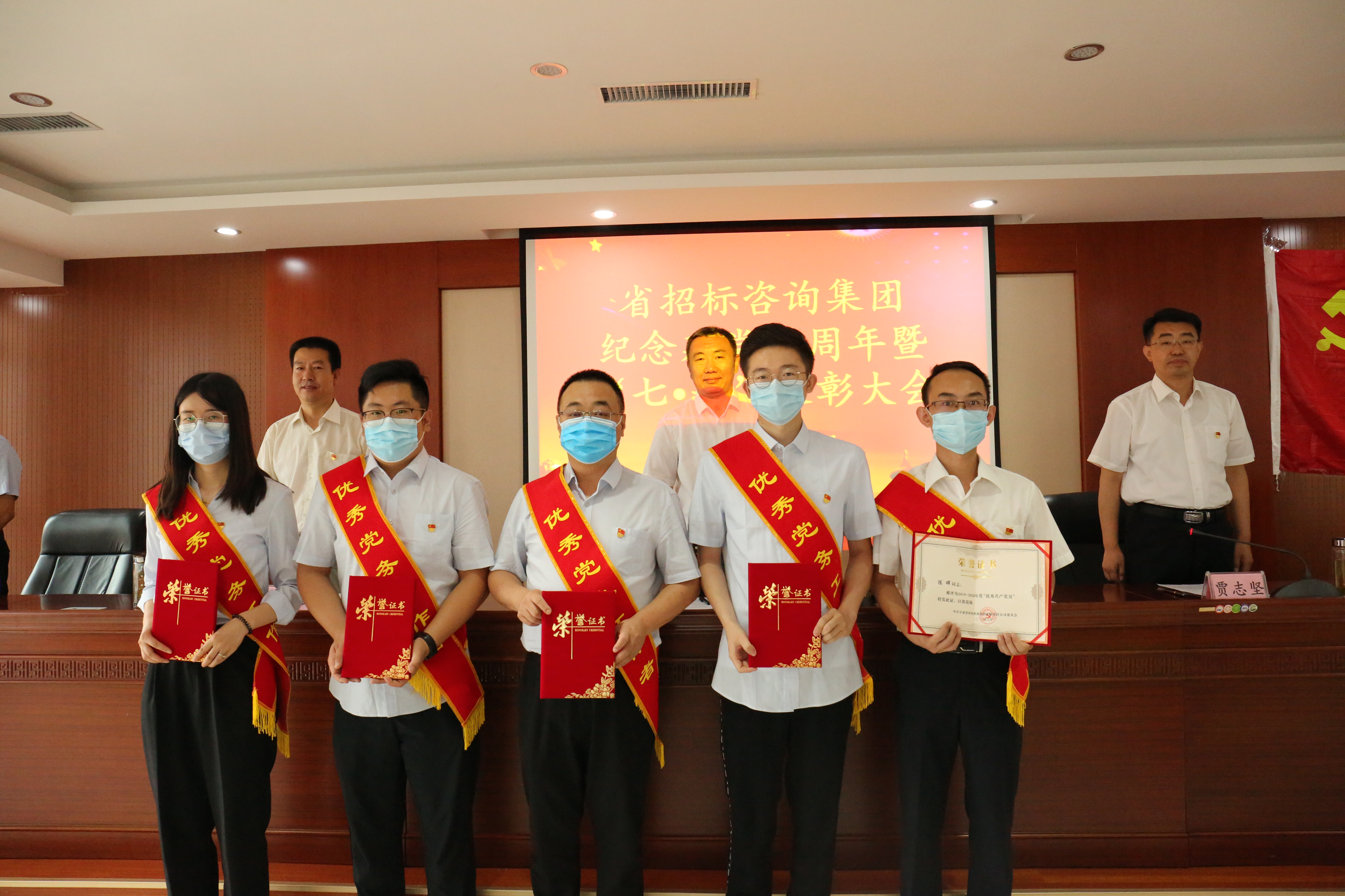 ʡ�б���ѯ�����ٿ������99����<br/>�ߡ��ߡ�һ��������