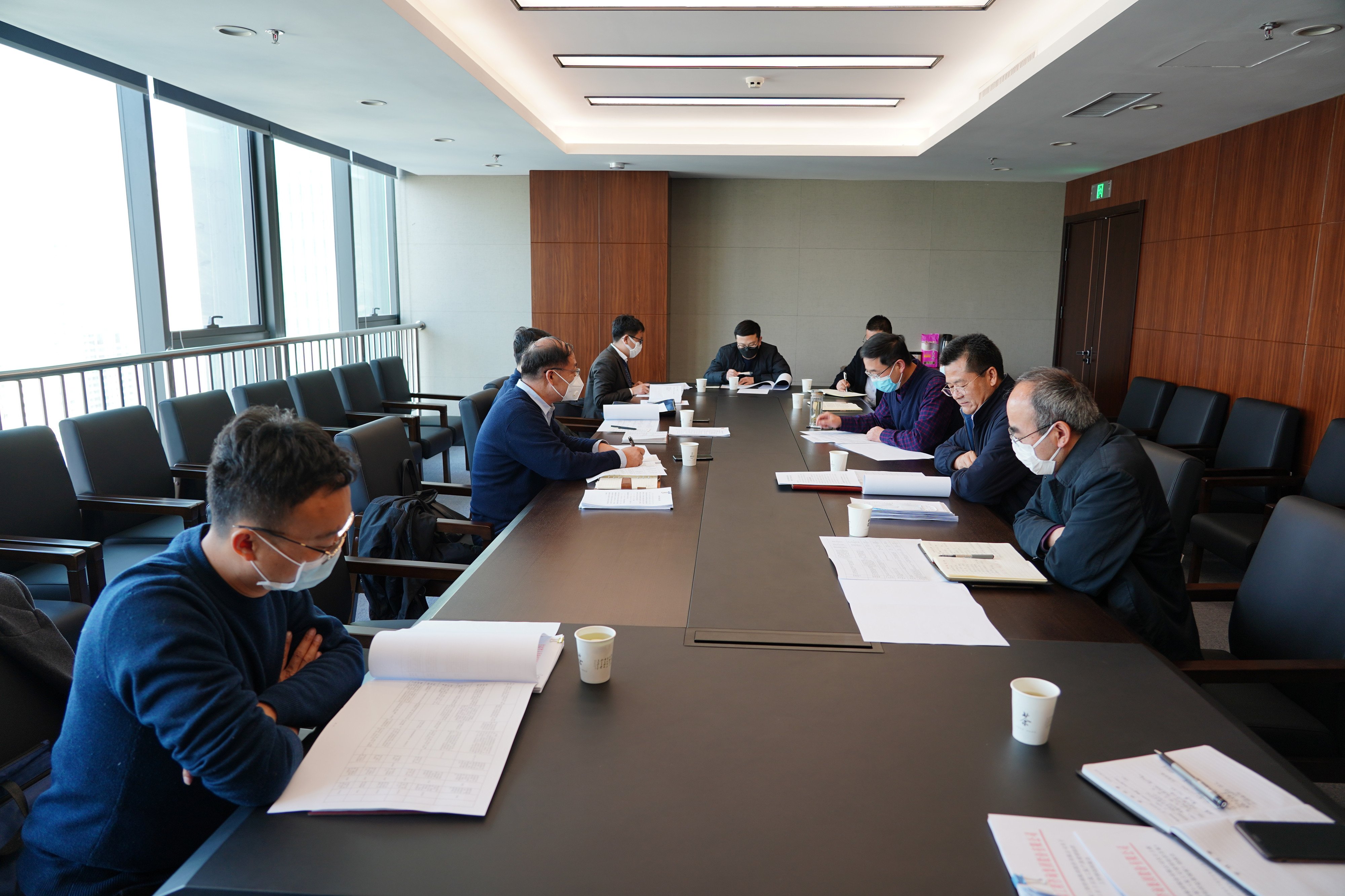 ʡ��������ί���¸�����һ�е�<br/>����AG���鼯�ż��ŵ��ж�������